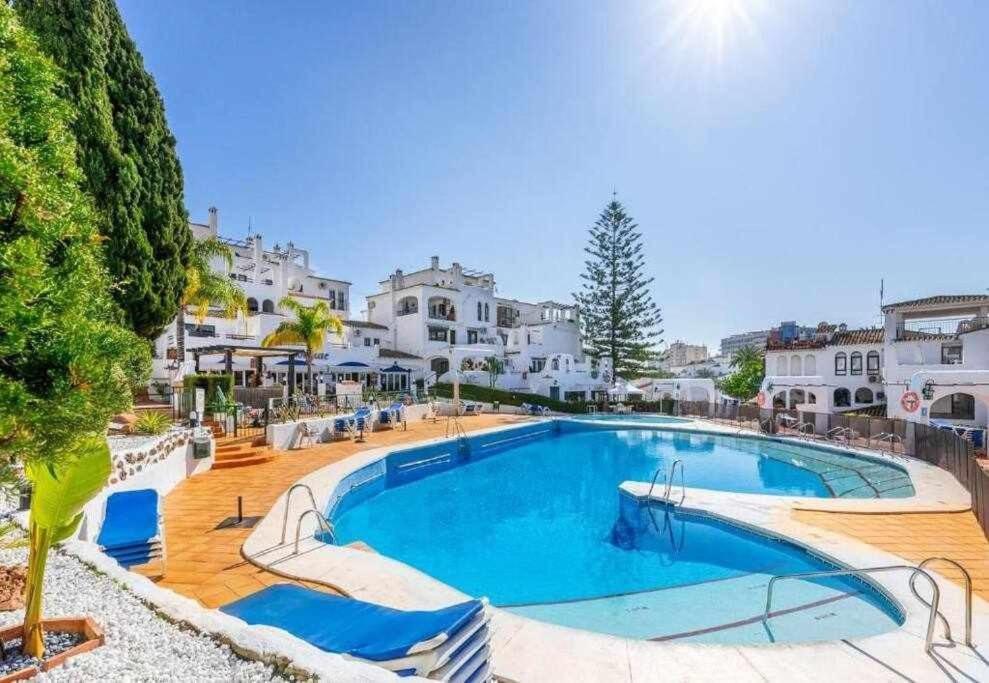 797 Hr - Pueblo Evita- Andalusian Apartment With Terrace. Benalmádena Extérieur photo